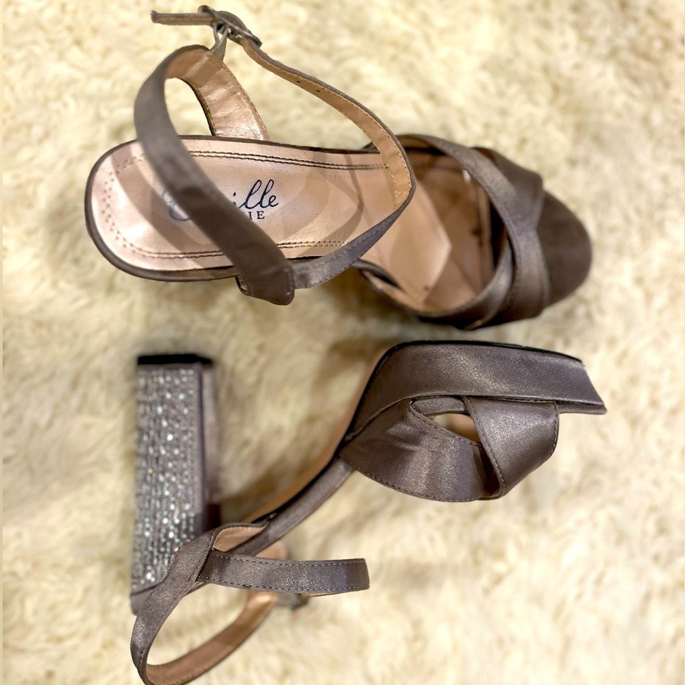 Silver Formal Shoe